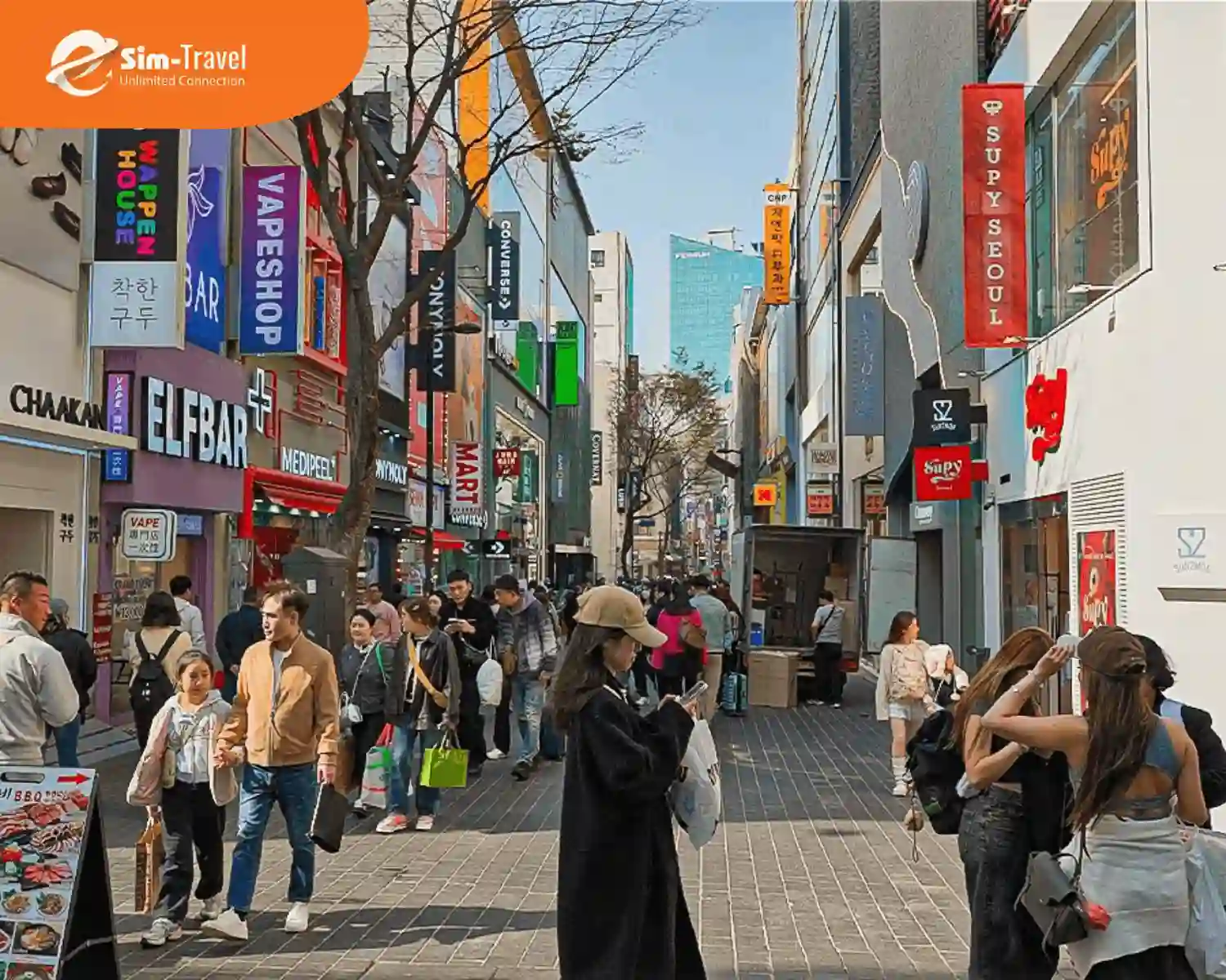 Mua sắm quà lưu niệm tại Myeongdong