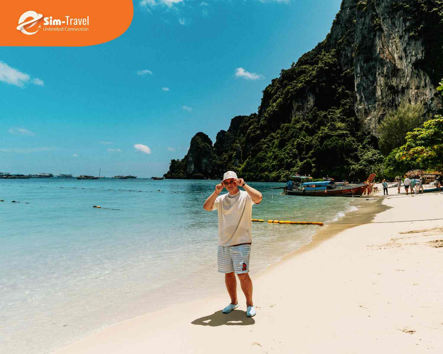 Tải sẵn bản đồ ngoại tuyến gi&uacute;p tra cứu đường đi thuận tiện hơn khi du lịch.&nbsp;