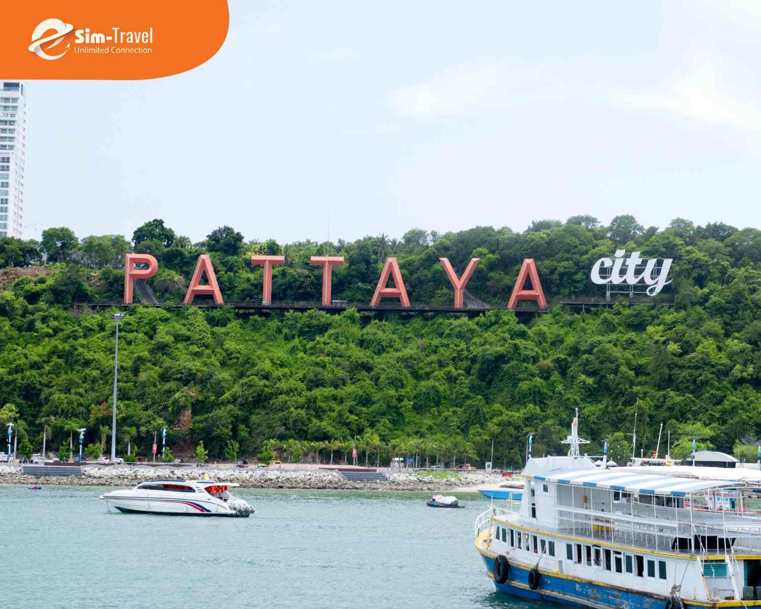 Pattaya nổi bật với những b&atilde;i biển đẹp v&agrave; nhiều hoạt động giải tr&iacute; hấp dẫn.&nbsp;
