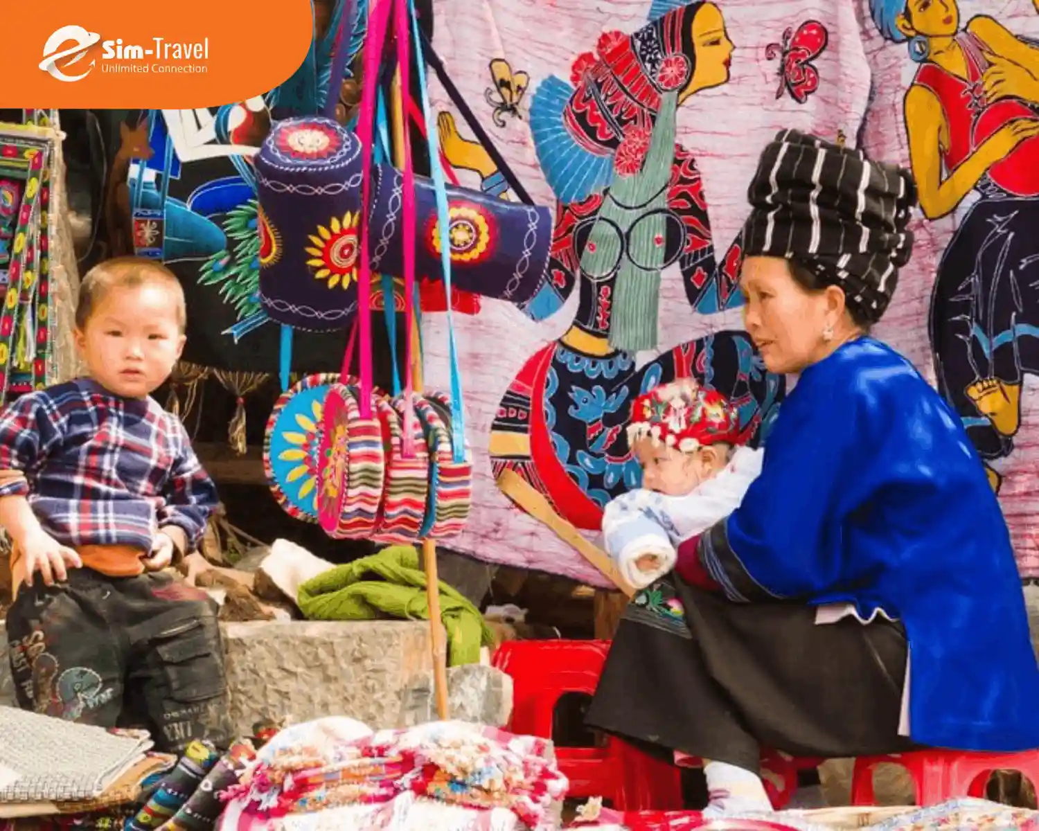 Đa dạng các món đồ từ thổ cẩm