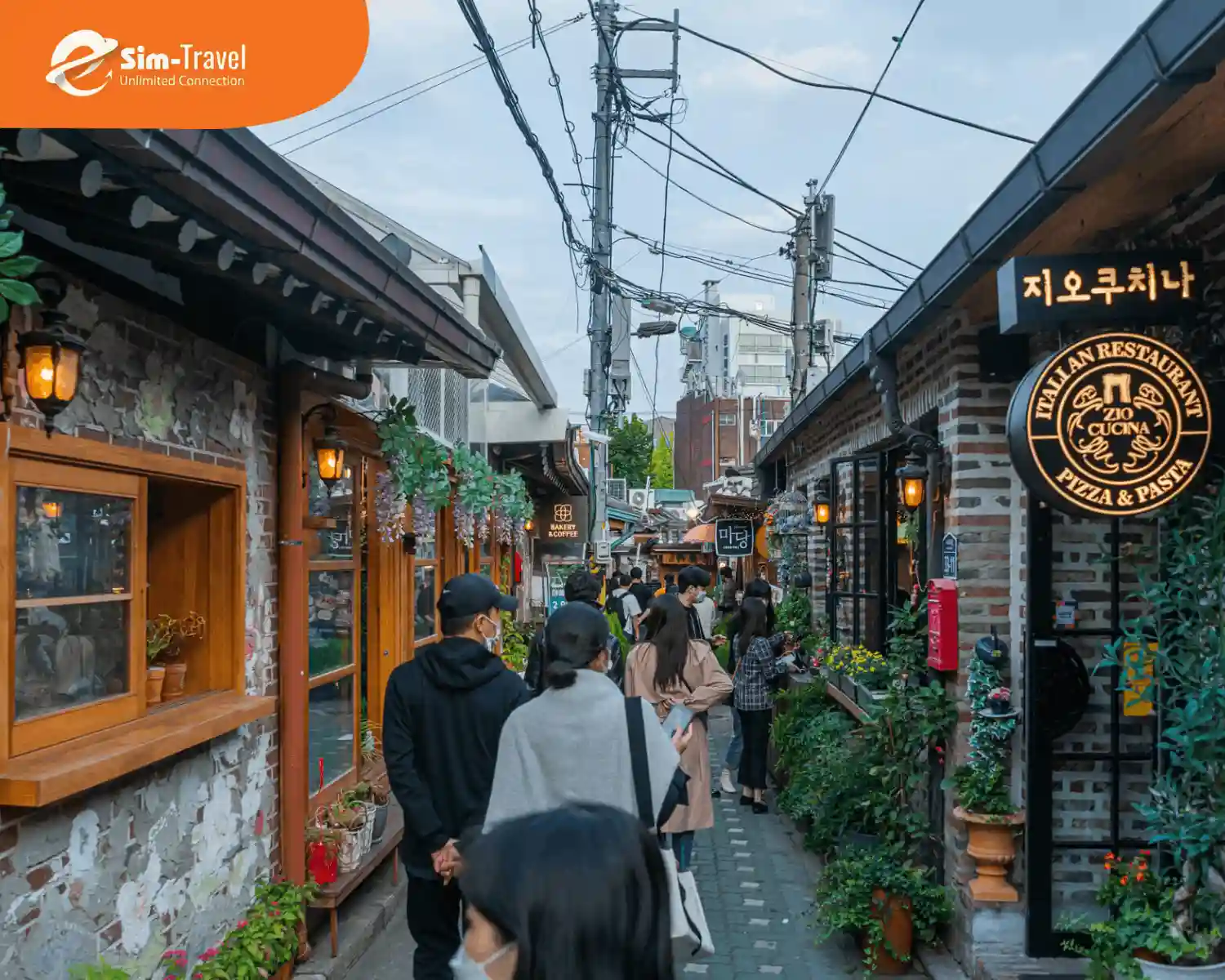 Ikseon-dong với các tiệm bánh thủ công và quán trà truyền thống