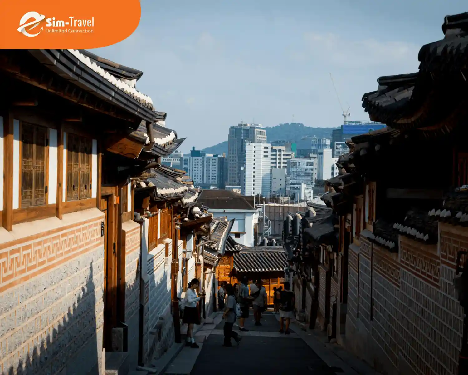 Làng Bukchon với những mái nhà cổ