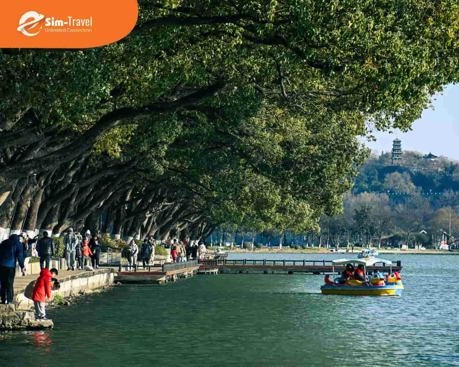 Hồ Huyền Vũ - Lá phổi xanh của Nam Kinh