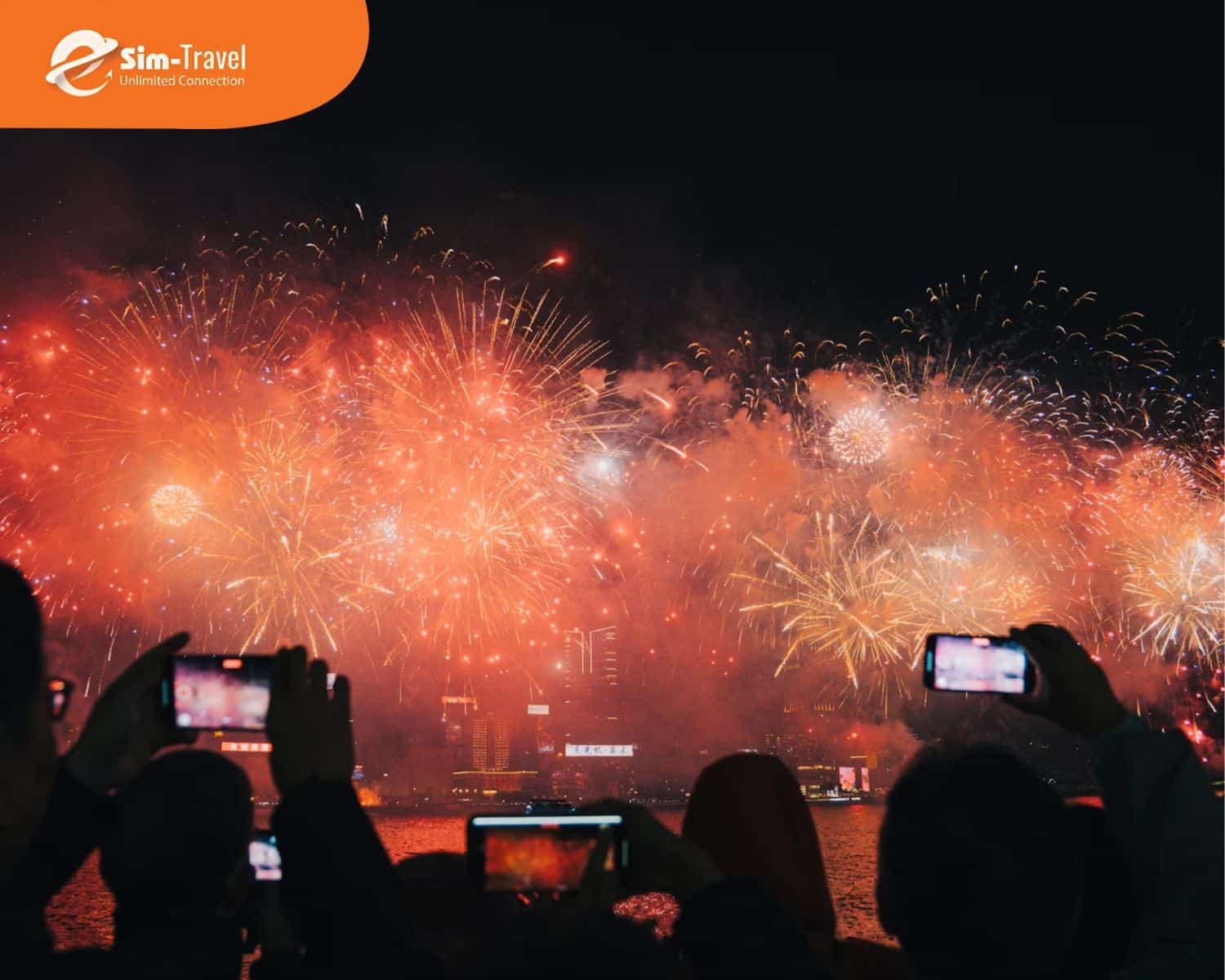 Pháo hoa rực sáng trên bầu trời Trung Quốc dịp Tết