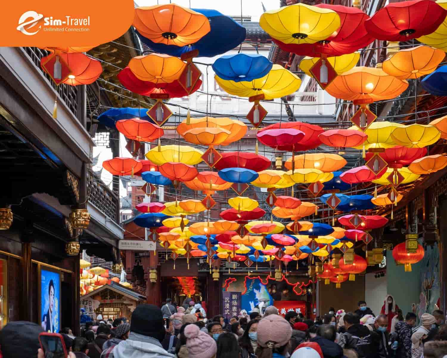 Chuẩn bị tốt từ ứng xử đến hành trang sẽ giúp chuyến đi du lịch Trung Quốc dịp Tết thêm an toàn và giàu trải nghiệm