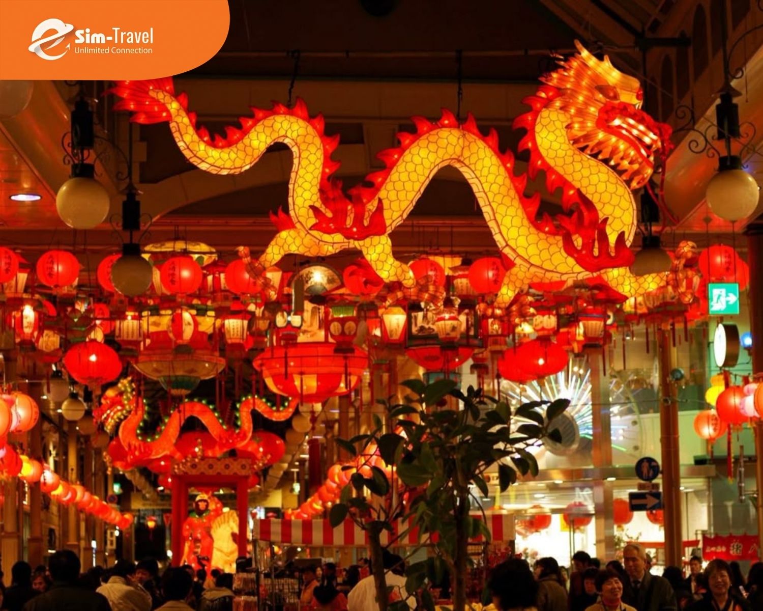 Kh&ocirc;ng kh&iacute; lễ hội s&ocirc;i động diễn ra ở nhiều th&agrave;nh phố lớn