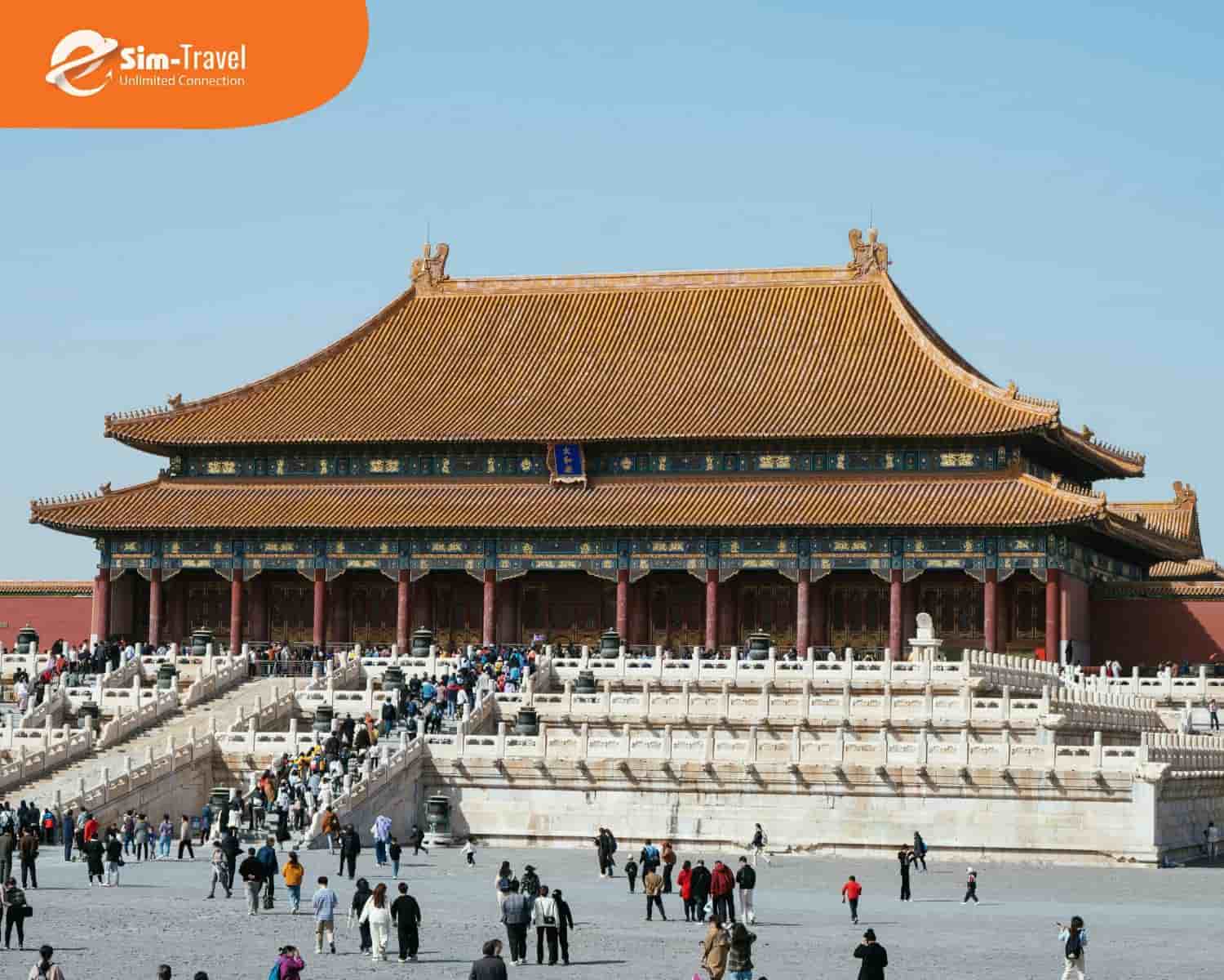 Tử Cấm Thành có diện tích rộng lớn, mỗi khu vực mang ý nghĩa nghi lễ và gắn liền với quyền lực tối cao