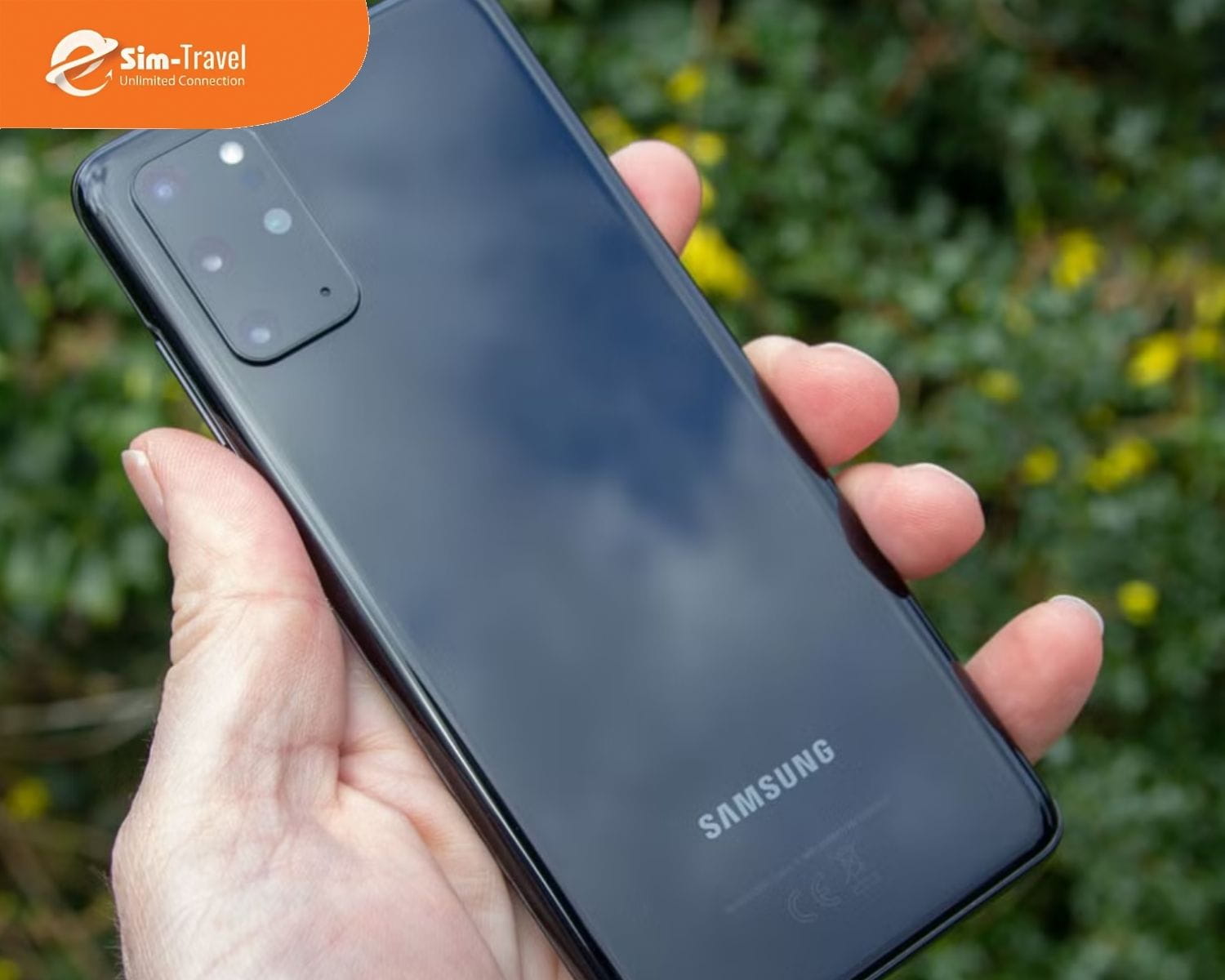 Samsung Galaxy S20 đến S24 Series hỗ trợ eSIM và SIM vật lý song song.