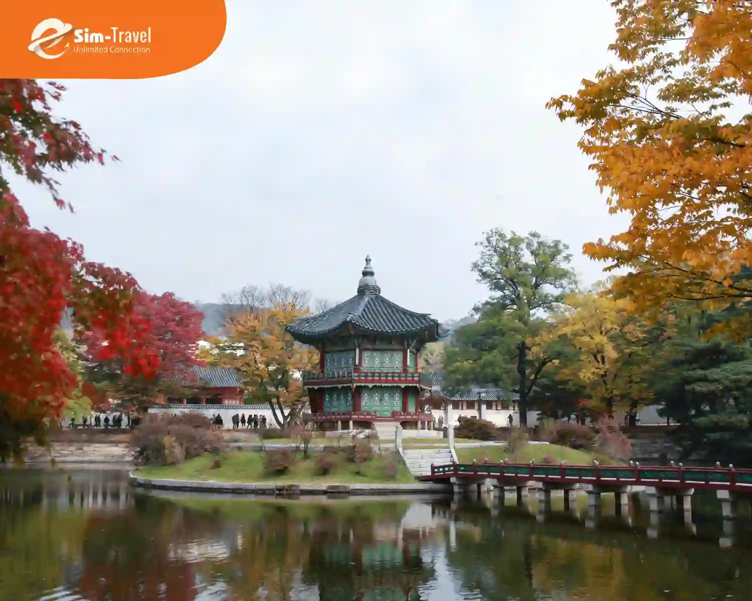 Mùa thu với sắc đỏ vàng ấm áp