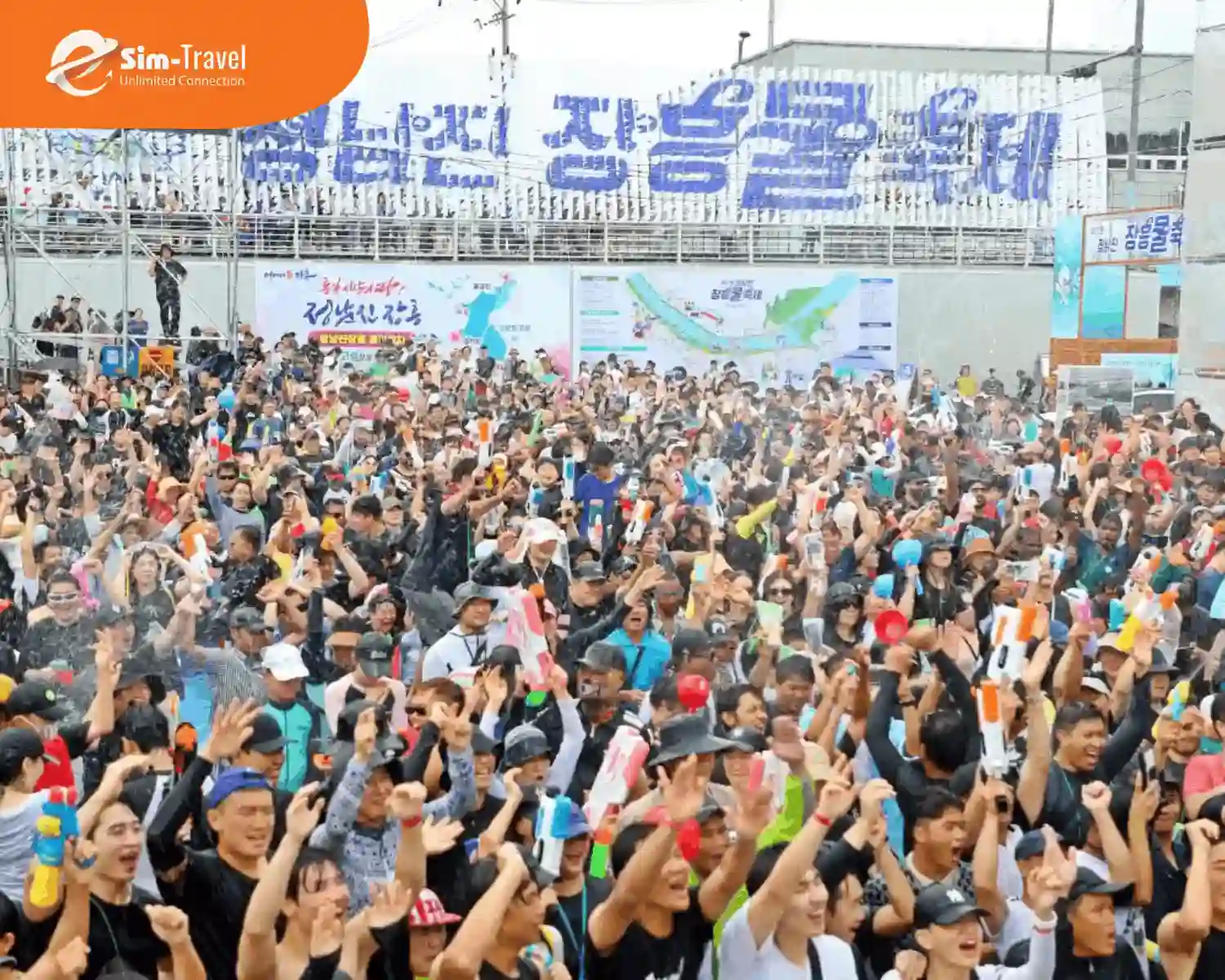 Không khí sôi động trong lễ hội nước mùa hè Hàn Quốc