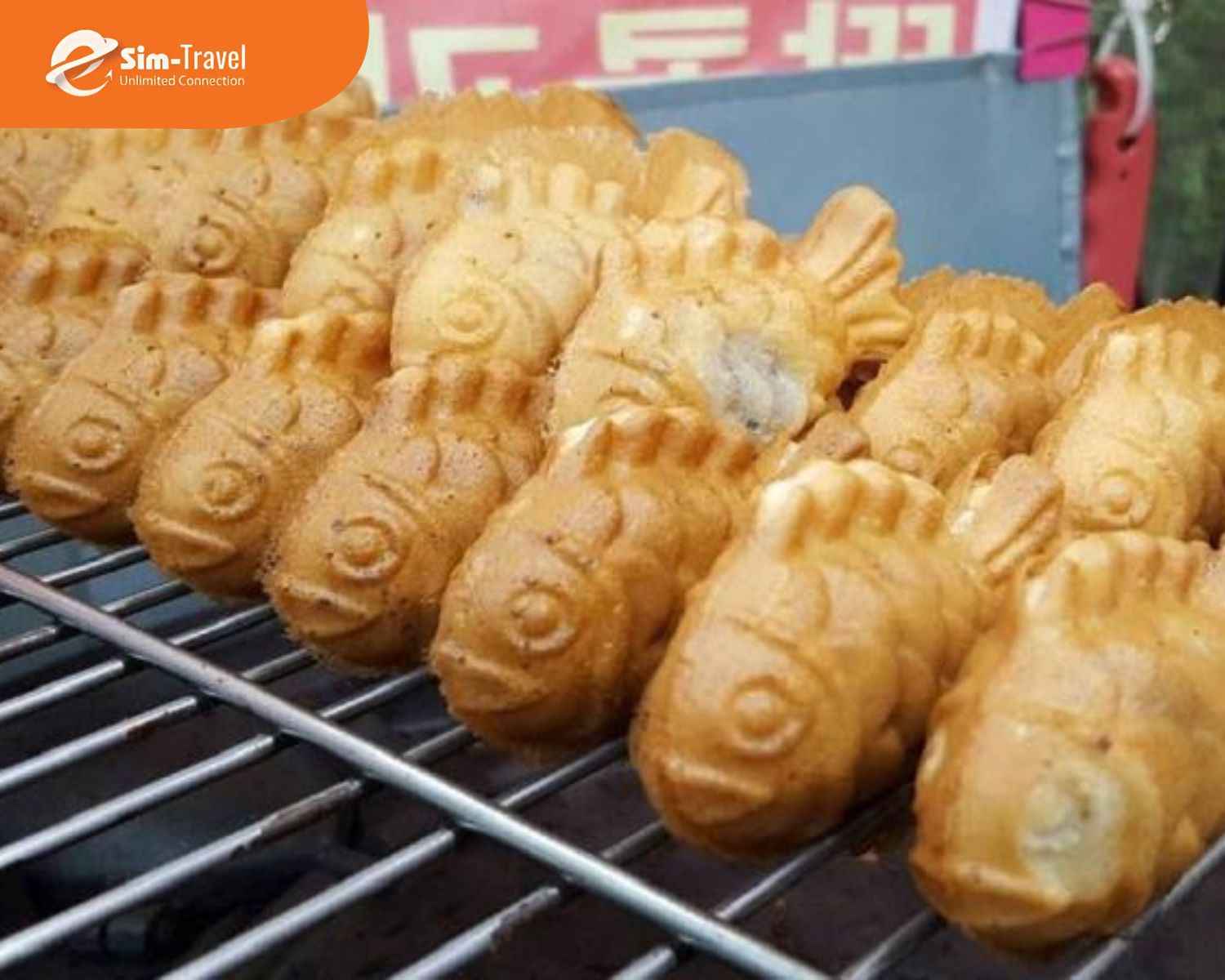 B&aacute;nh c&aacute; Bungeoppang hấp dẫn với lớp vỏ gi&ograve;n thơm c&ugrave;ng phần nh&acirc;n ngọt nhẹ