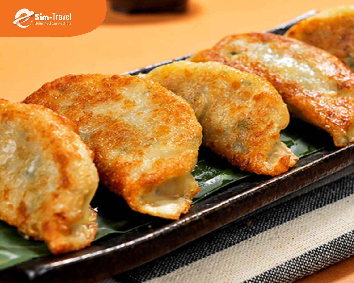 Mandu l&agrave; m&oacute;n b&aacute;nh truyền thống H&agrave;n Quốc với lớp vỏ mỏng v&agrave; phần nh&acirc;n đậm đ&agrave; hấp dẫn