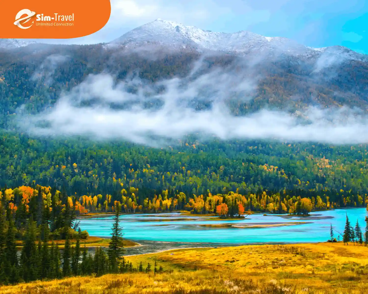 Thiên nhiên trong lành cùng khí hậu mát mẻ khiến du lịch Tân Cương thu hút đông du khách