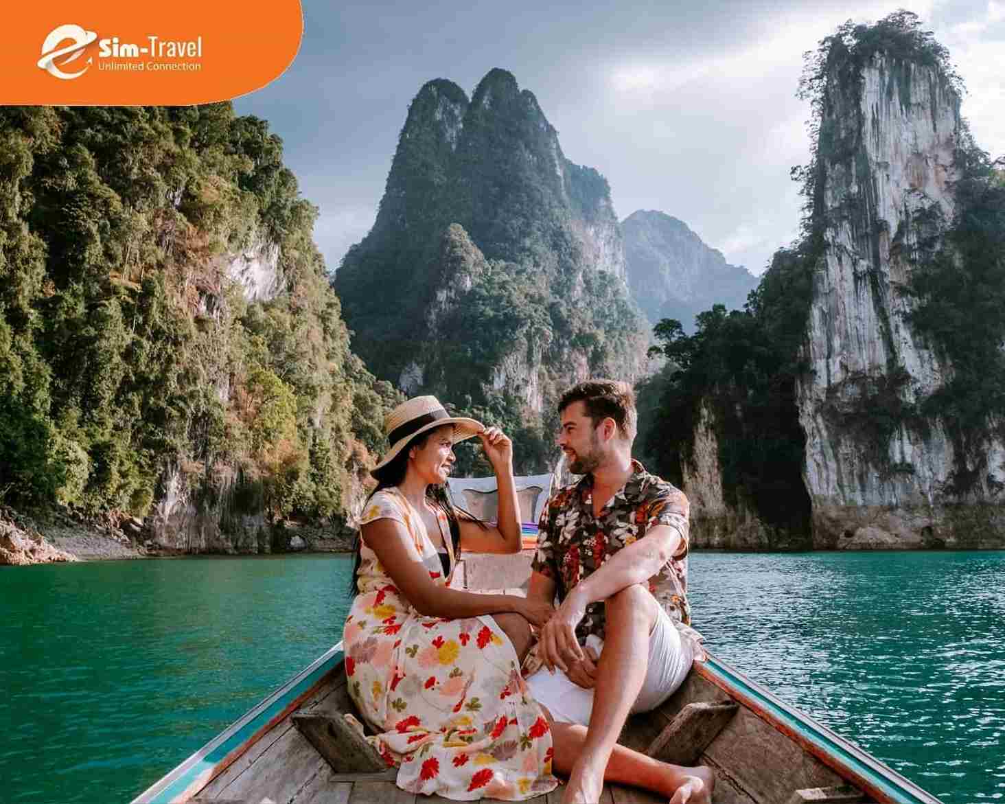 Tour Thái no shopping phù hợp với nhóm thích nghỉ dưỡng và khám phá văn hóa bản địa.