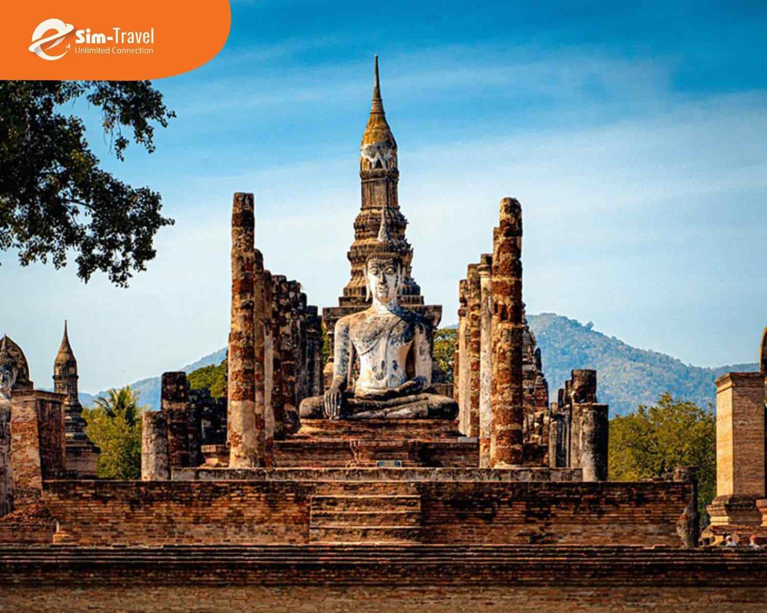 Sukhothai Historical Park lưu giữ những di t&iacute;ch cổ k&iacute;nh của cố đ&ocirc; Th&aacute;i Lan